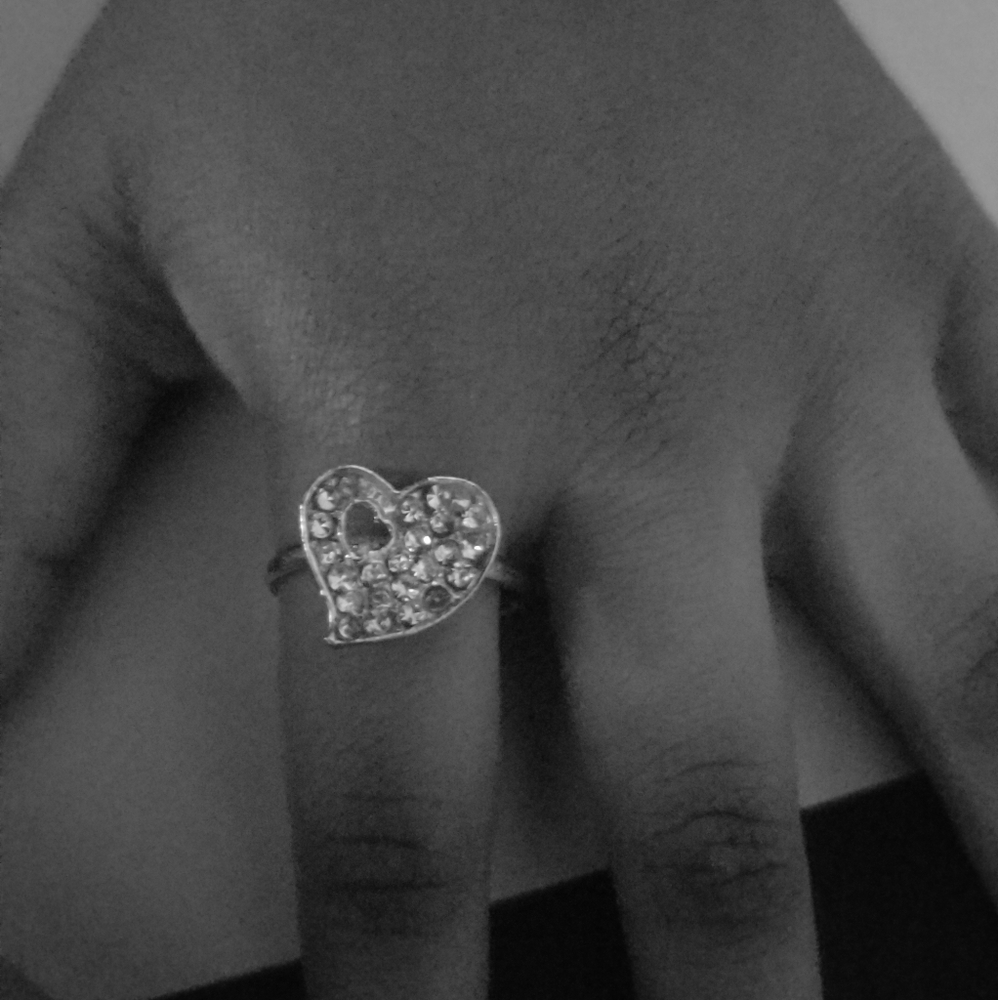 Beautiful heart shaped gold color ring.